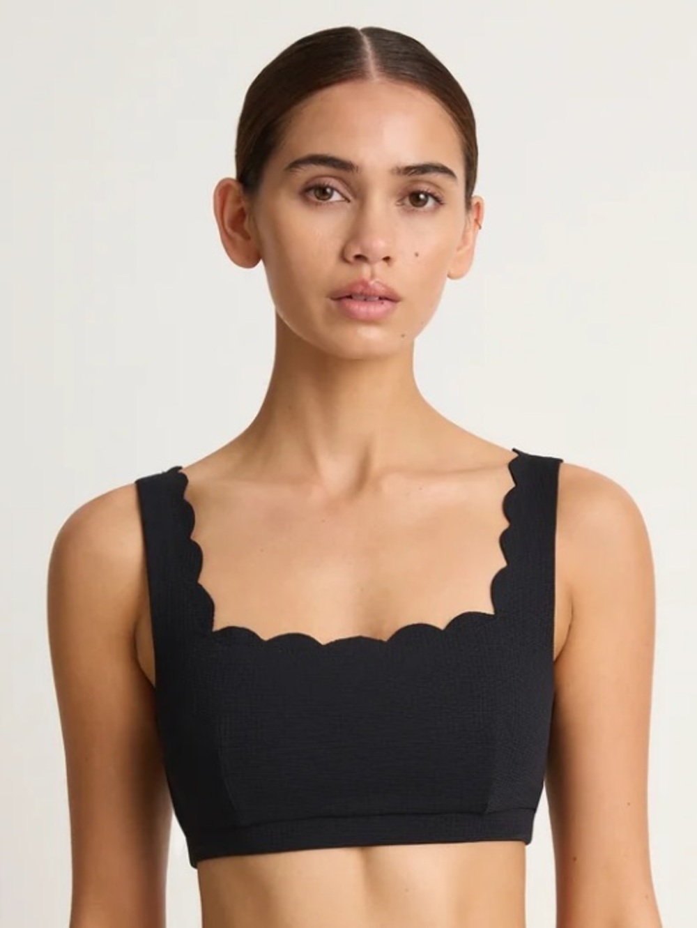 Marysia Palm Springs Scallop Bikini Top Black   size L